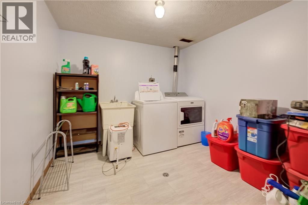 163 13th A Avenue, Hanover, Ontario  N4N 3P5 - Photo 31 - 40825023