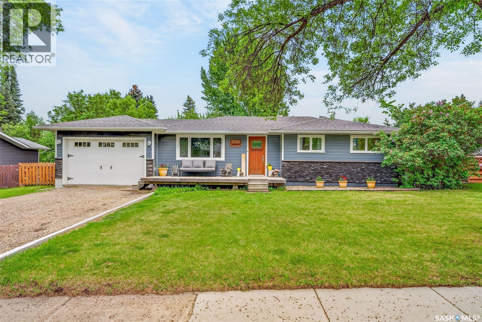 2326 Mcdonald Avenue, Prince Albert, Saskatchewan  S6V 2V6 - Photo 1 - SK038653