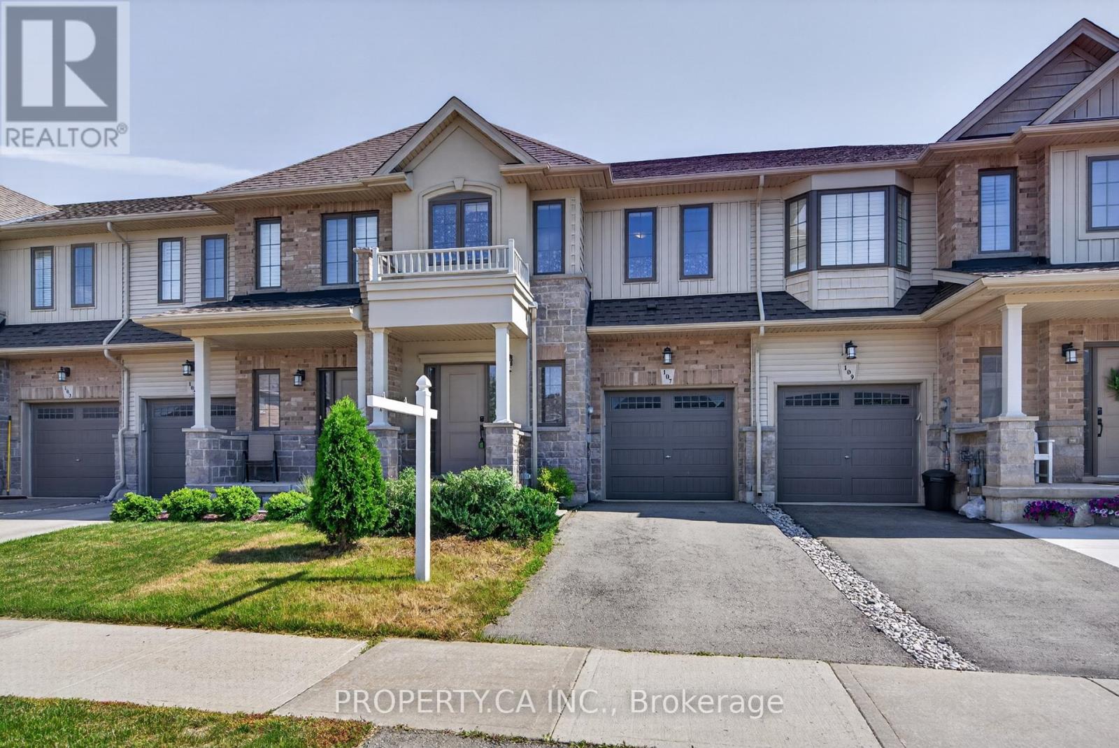 107 Dennis Drive, West Lincoln, Ontario  L0R 2A0 - Photo 2 - X13417722