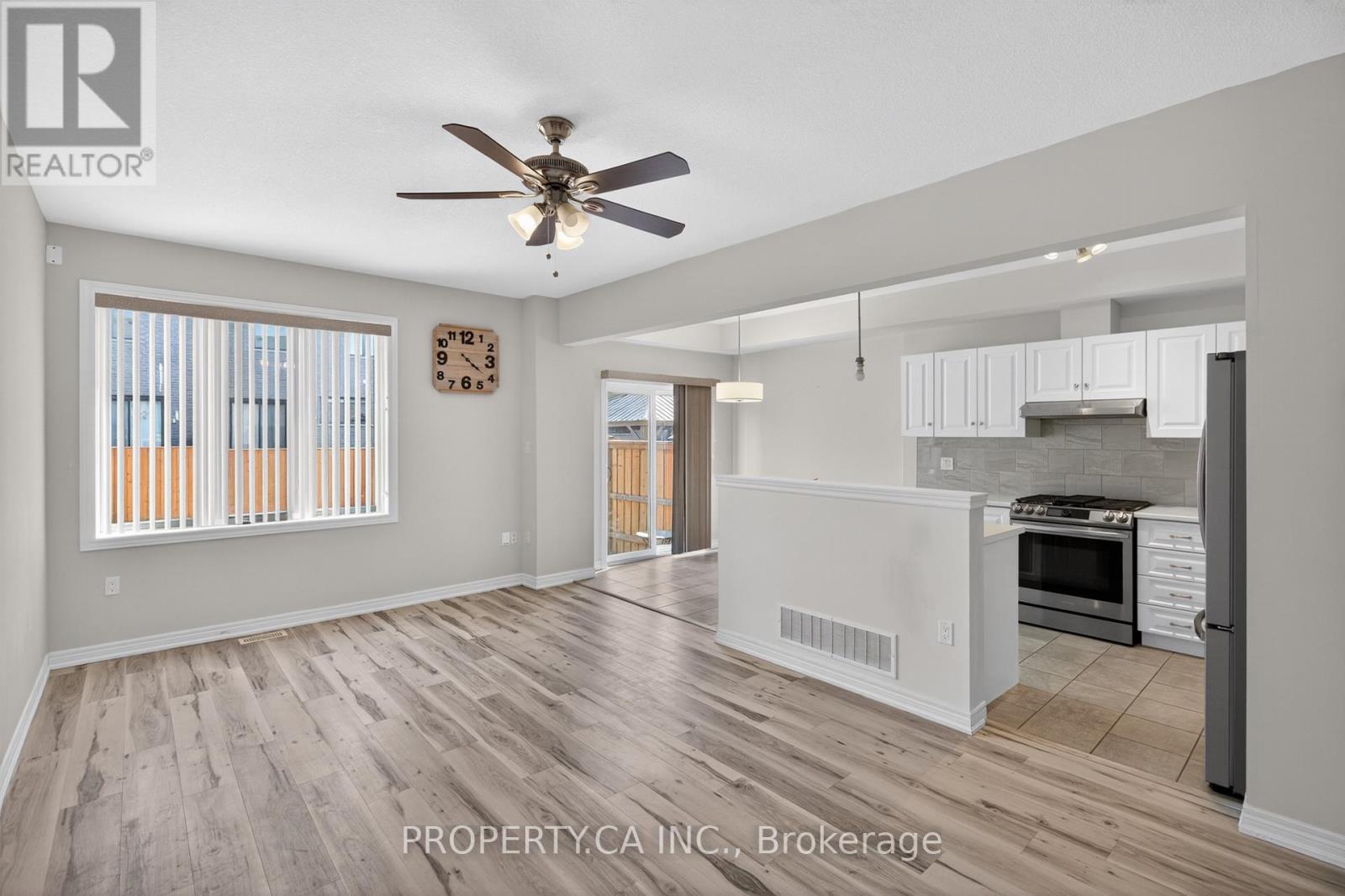 107 Dennis Drive, West Lincoln, Ontario  L0R 2A0 - Photo 9 - X13417722