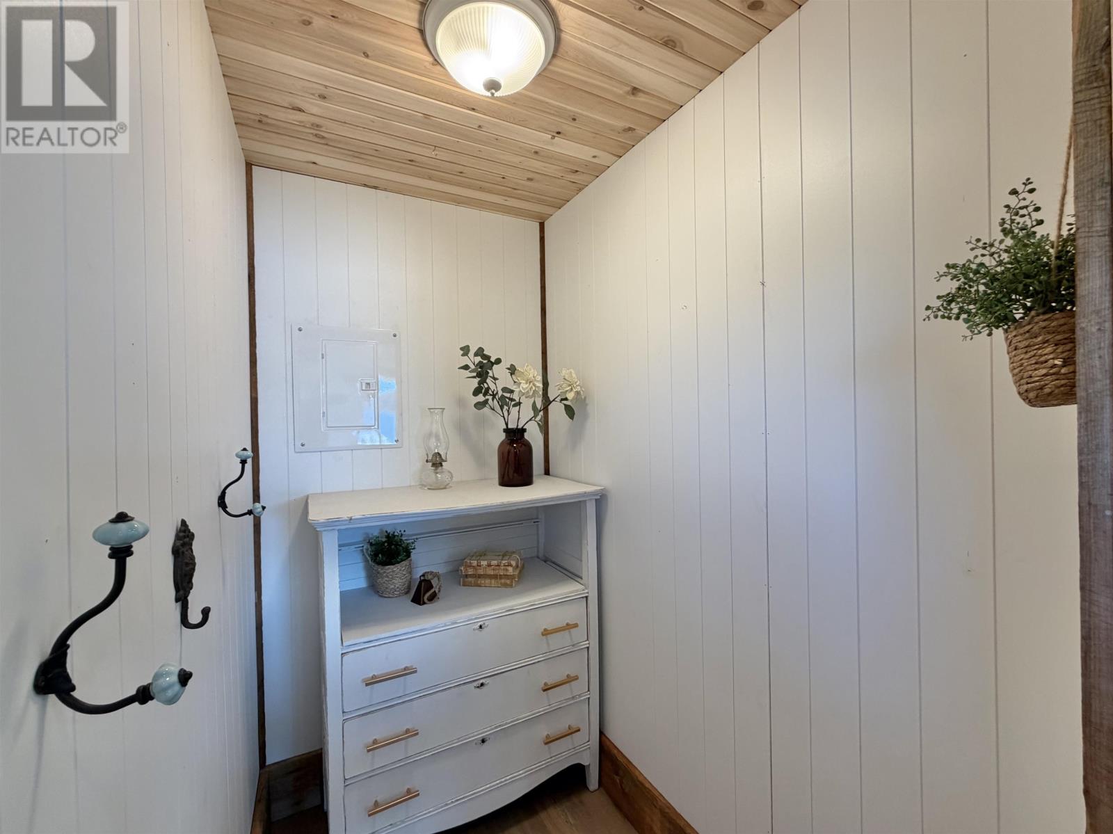 237 Nickel Lake Shores Rd, Fort Frances, Ontario  P9A 3M3 - Photo 12 - TB2601390