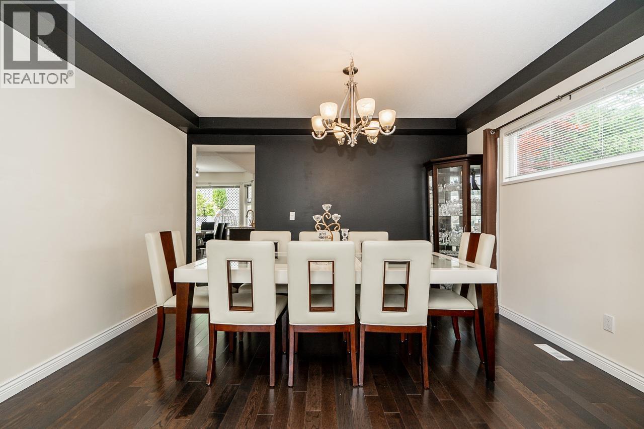 1687 Plateau Crescent, Coquitlam, British Columbia  V3E 3B3 - Photo 10 - R3133795