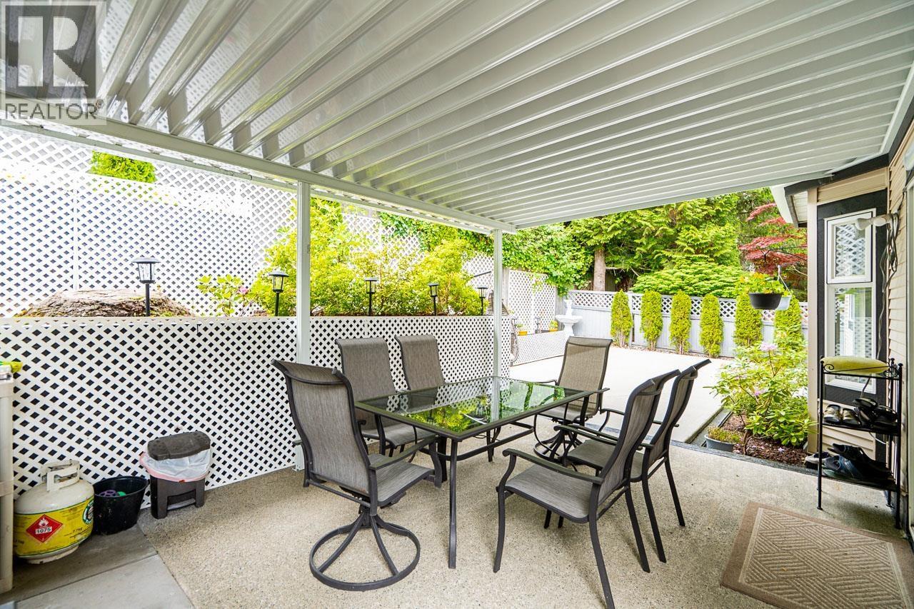1687 Plateau Crescent, Coquitlam, British Columbia  V3E 3B3 - Photo 35 - R3133795