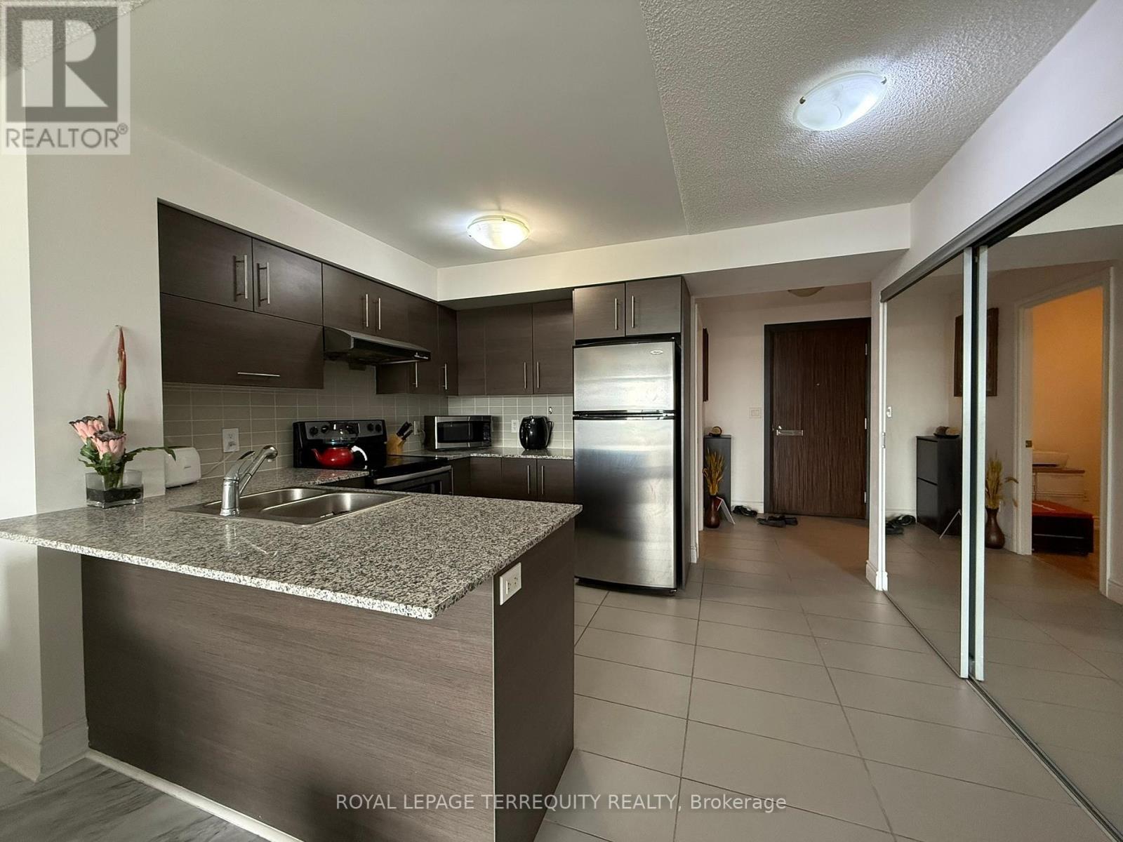 709 - 253 South Park Road, Markham, Ontario  L3T 0B4 - Photo 7 - N13417826