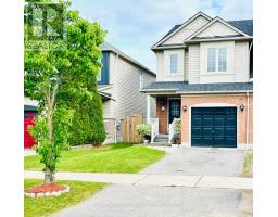 39 ROBIDEAU PLACE, Whitby, Ontario
