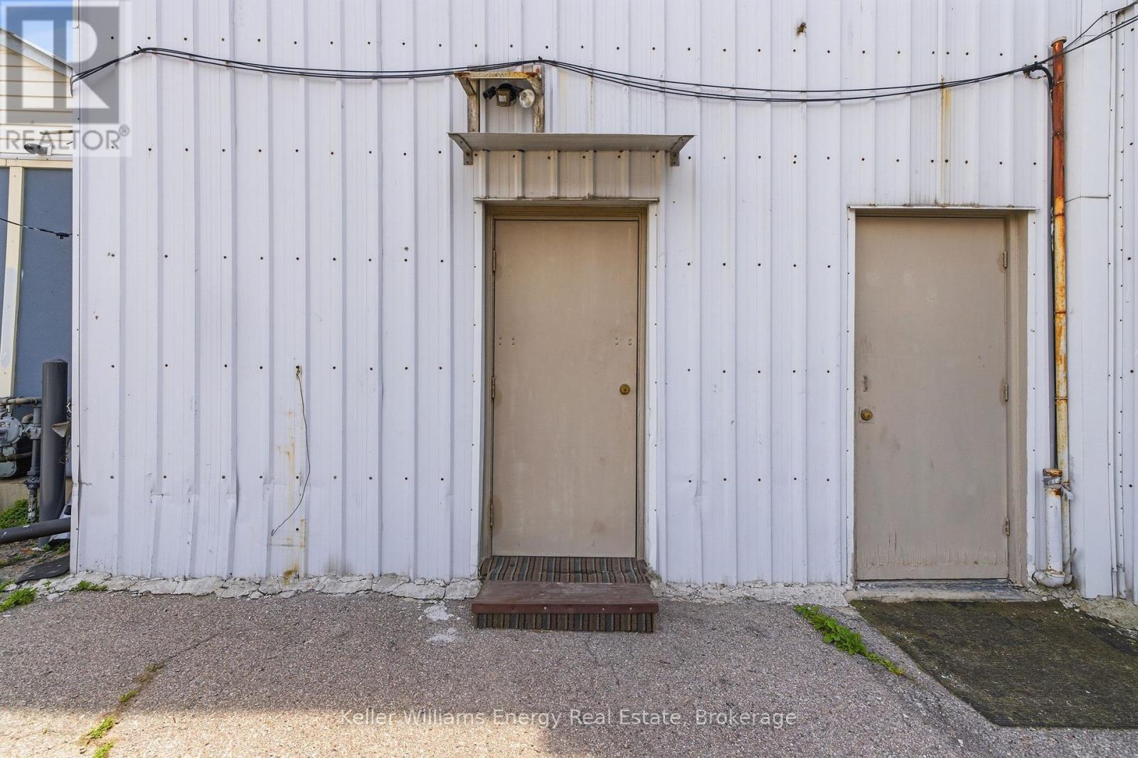 76 & 78 - 78 Simcoe Street N, Oshawa (O'neill), Ontario  L1G 4S2 - Photo 44 - E13417856