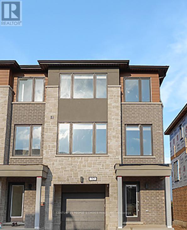 32 HUMBERSTONE DRIVE, Halton Hills, Ontario