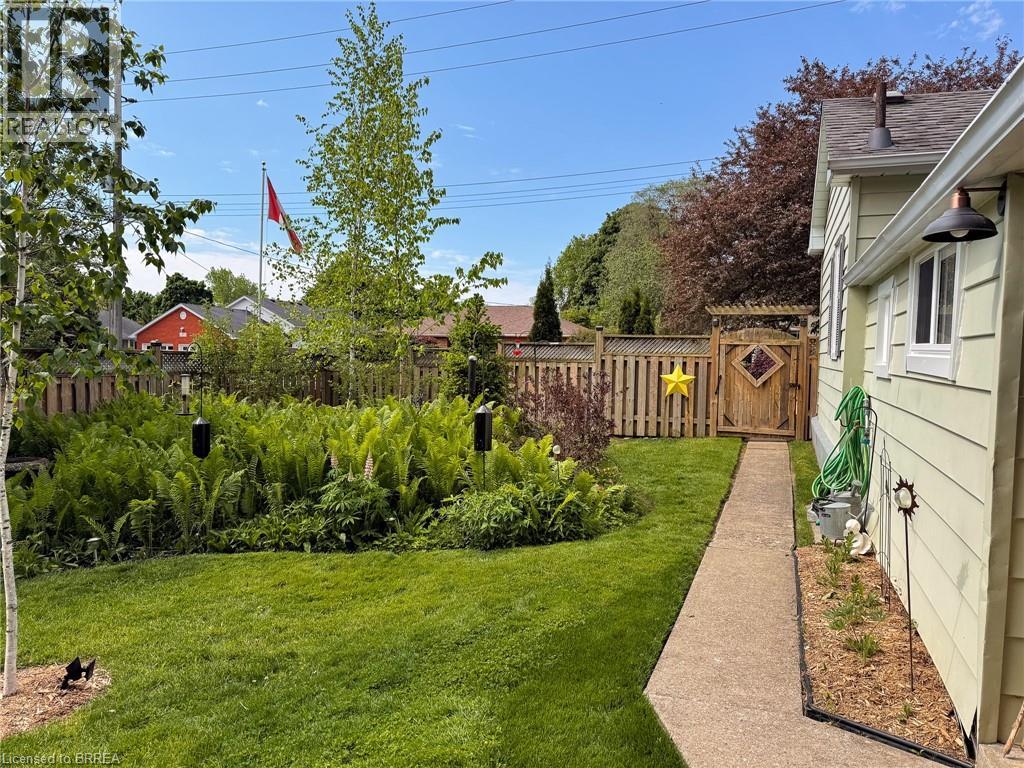 12 Spencer Street, Paris, Ontario  N3L 1W4 - Photo 49 - 40833621