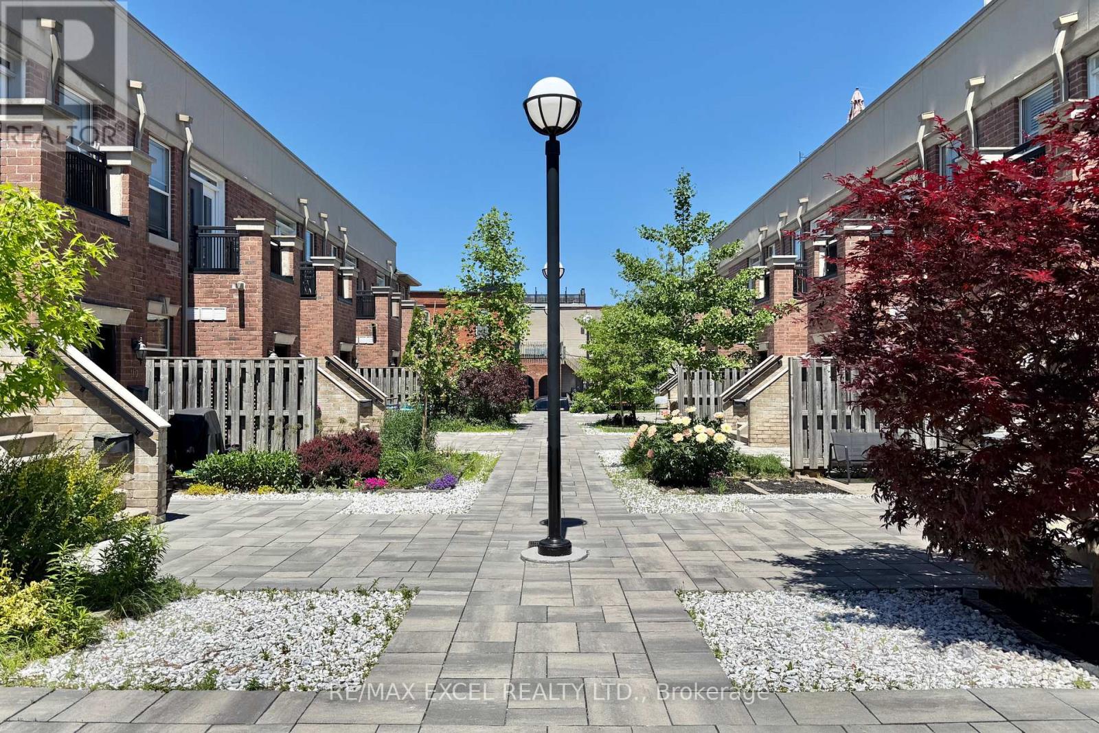 216 - 51 Halton Street, Toronto, Ontario  M6J 1R5 - Photo 2 - C13413676