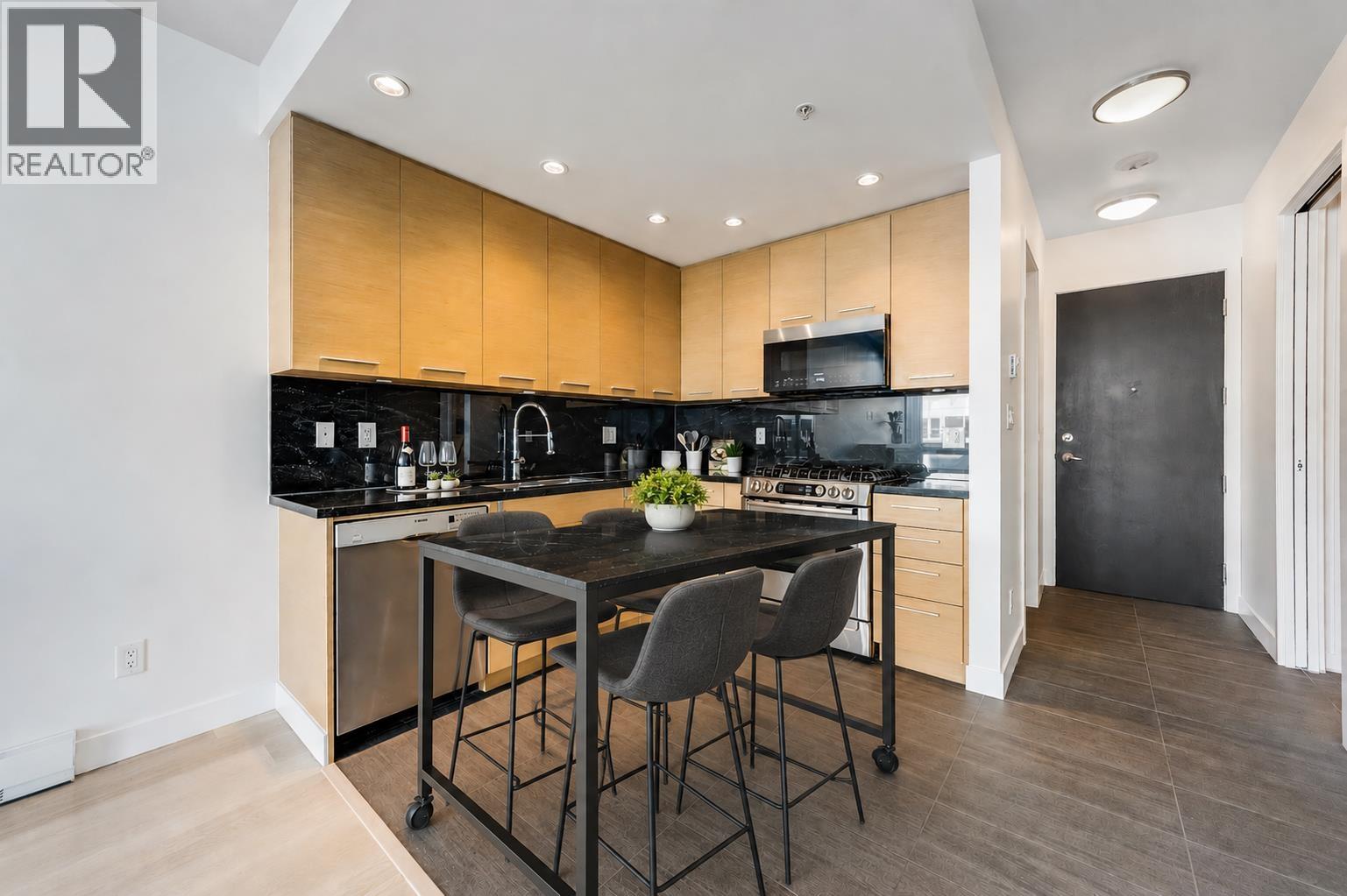 308 2528 Maple Street, Vancouver, British Columbia  V6J 0B5 - Photo 4 - R3089921