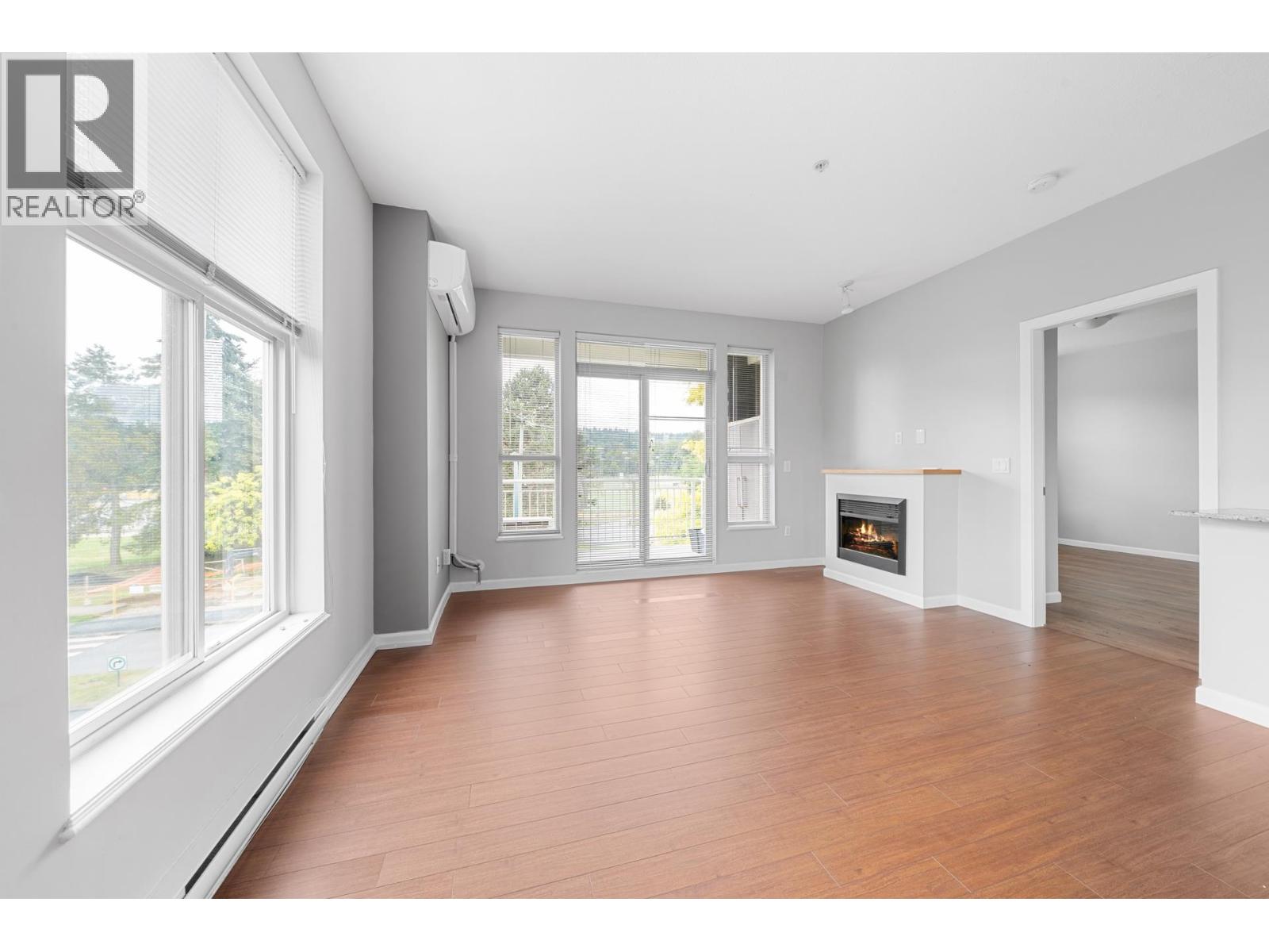 304 2477 Kelly Avenue, Port Coquitlam, British Columbia  V3C 0B3 - Photo 4 - R3130926