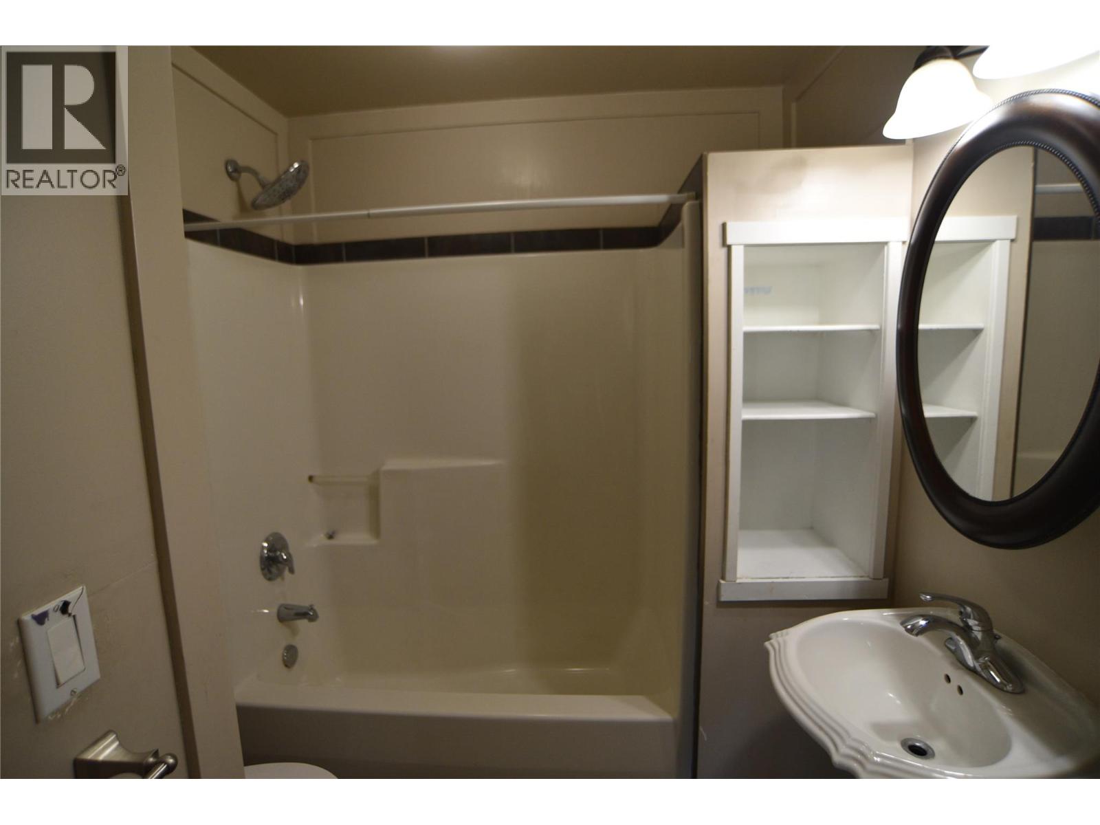 6624 19th Street, Grand Forks, British Columbia  V0H 1H0 - Photo 37 - 10390082
