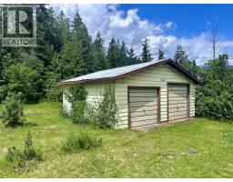 611 Slocan Street, Slocan, British Columbia