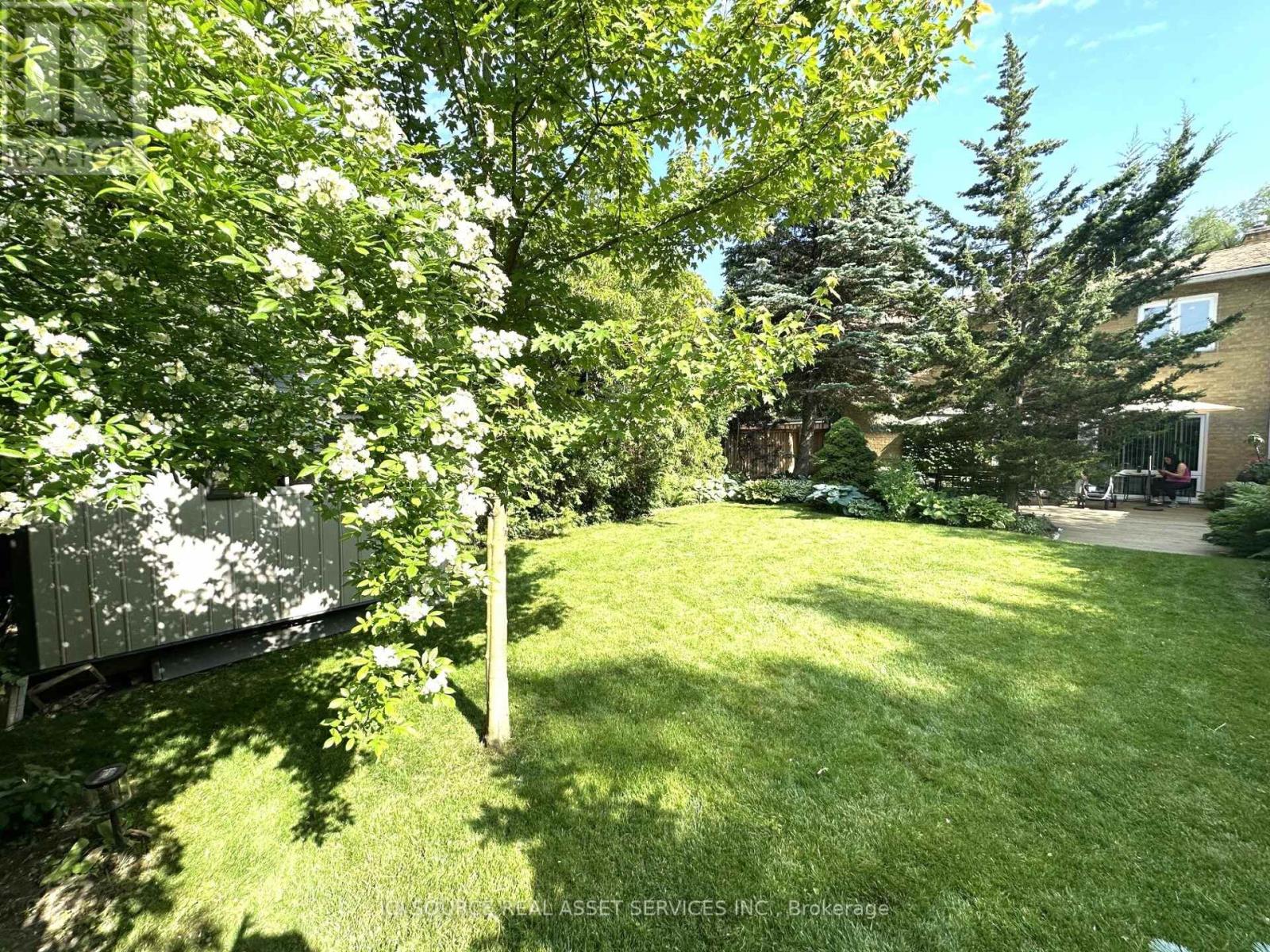 203 Three Valleys Drive, Toronto, Ontario  M3A 3L7 - Photo 27 - C13412916