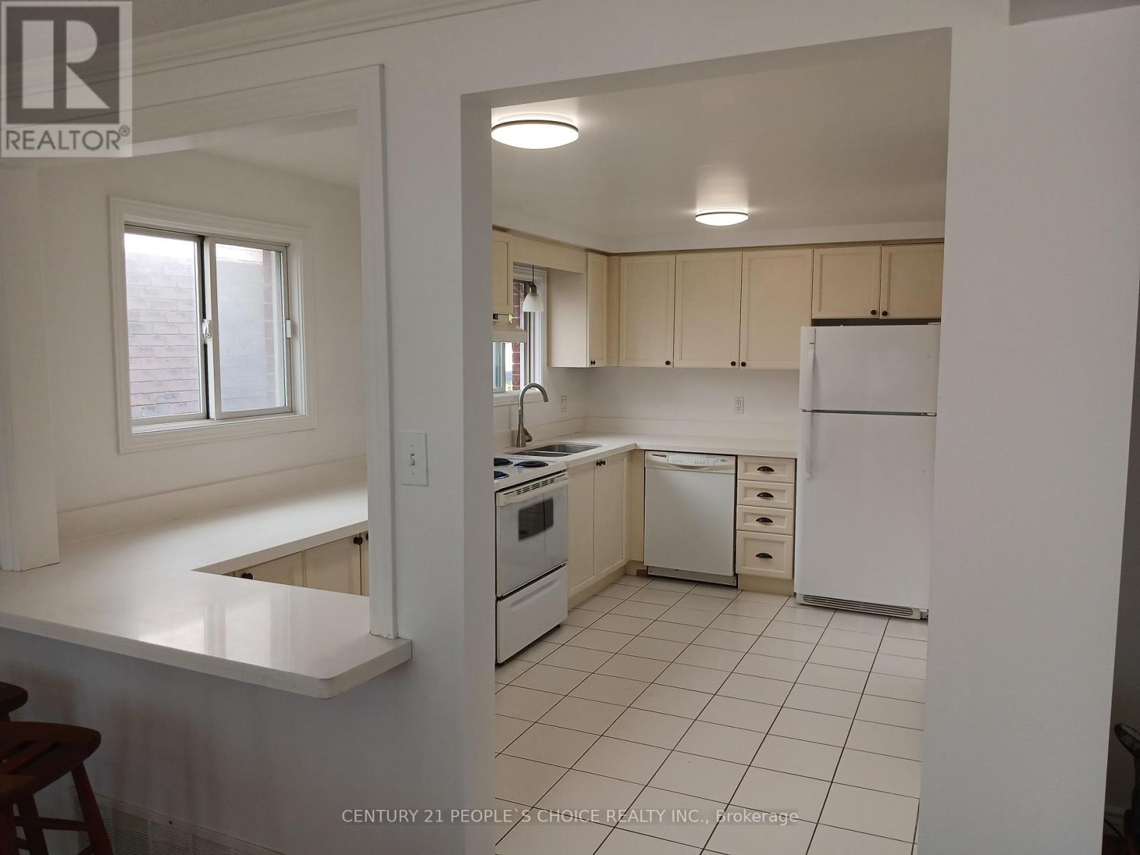 31 Moss Place, Guelph, Ontario  N1G 4V2 - Photo 10 - X13238718