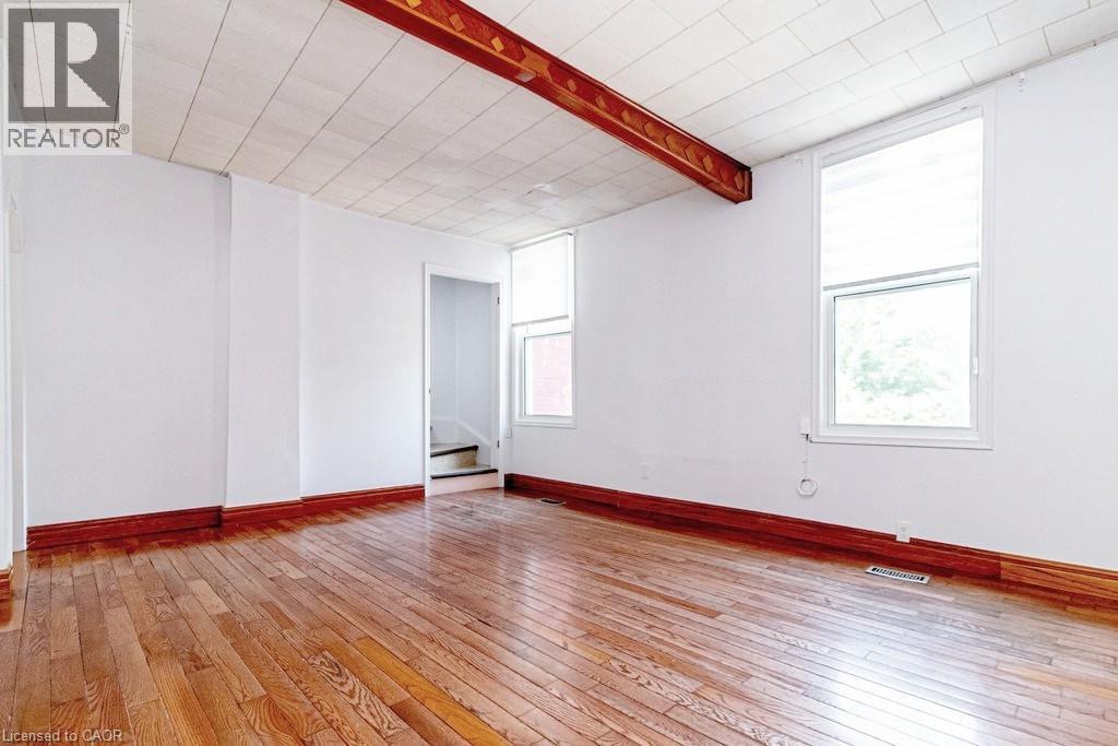 170 Cannon Street W, Hamilton, Ontario  L8R 2C1 - Photo 6 - 40838009
