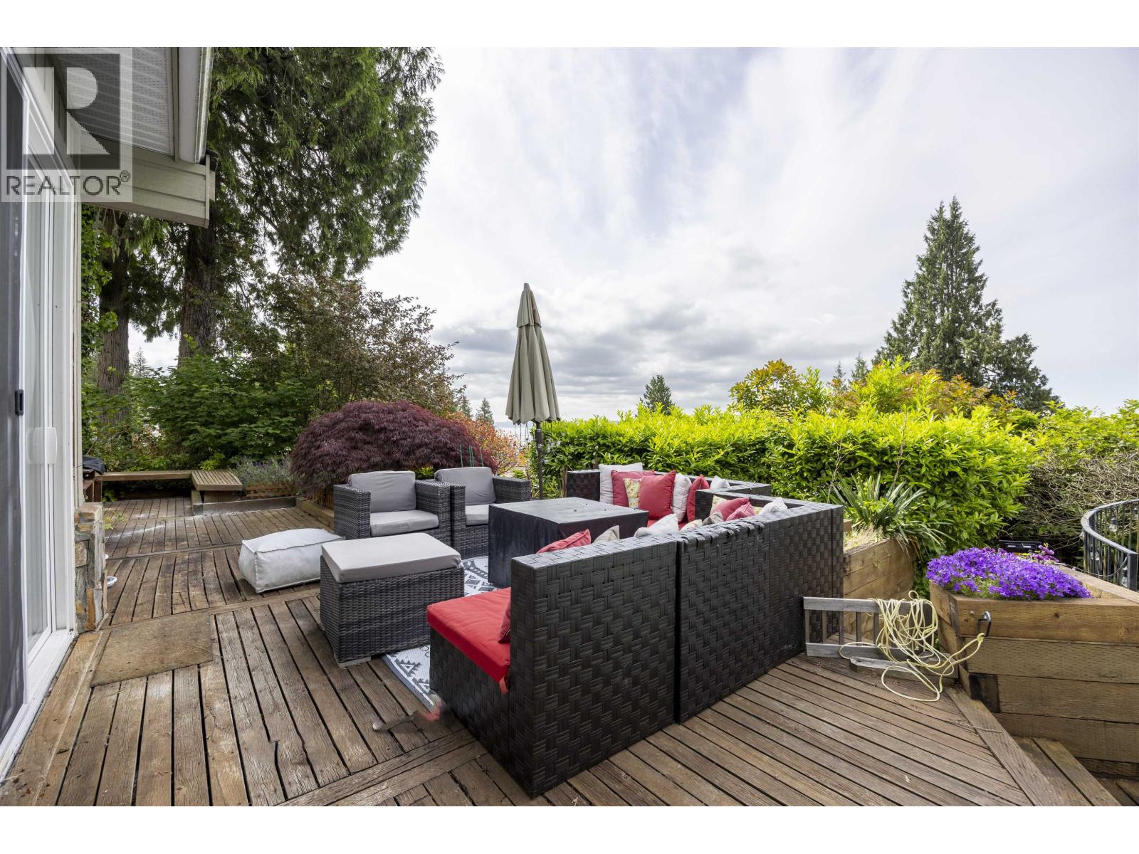 3180 Westmount Place, Vancouver, British Columbia  V7V 3G3 - Photo 24 - R3133764