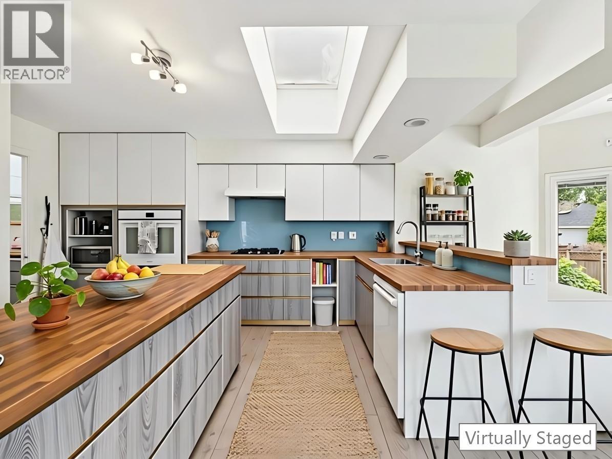 3180 Westmount Place, Vancouver, British Columbia  V7V 3G3 - Photo 9 - R3133764