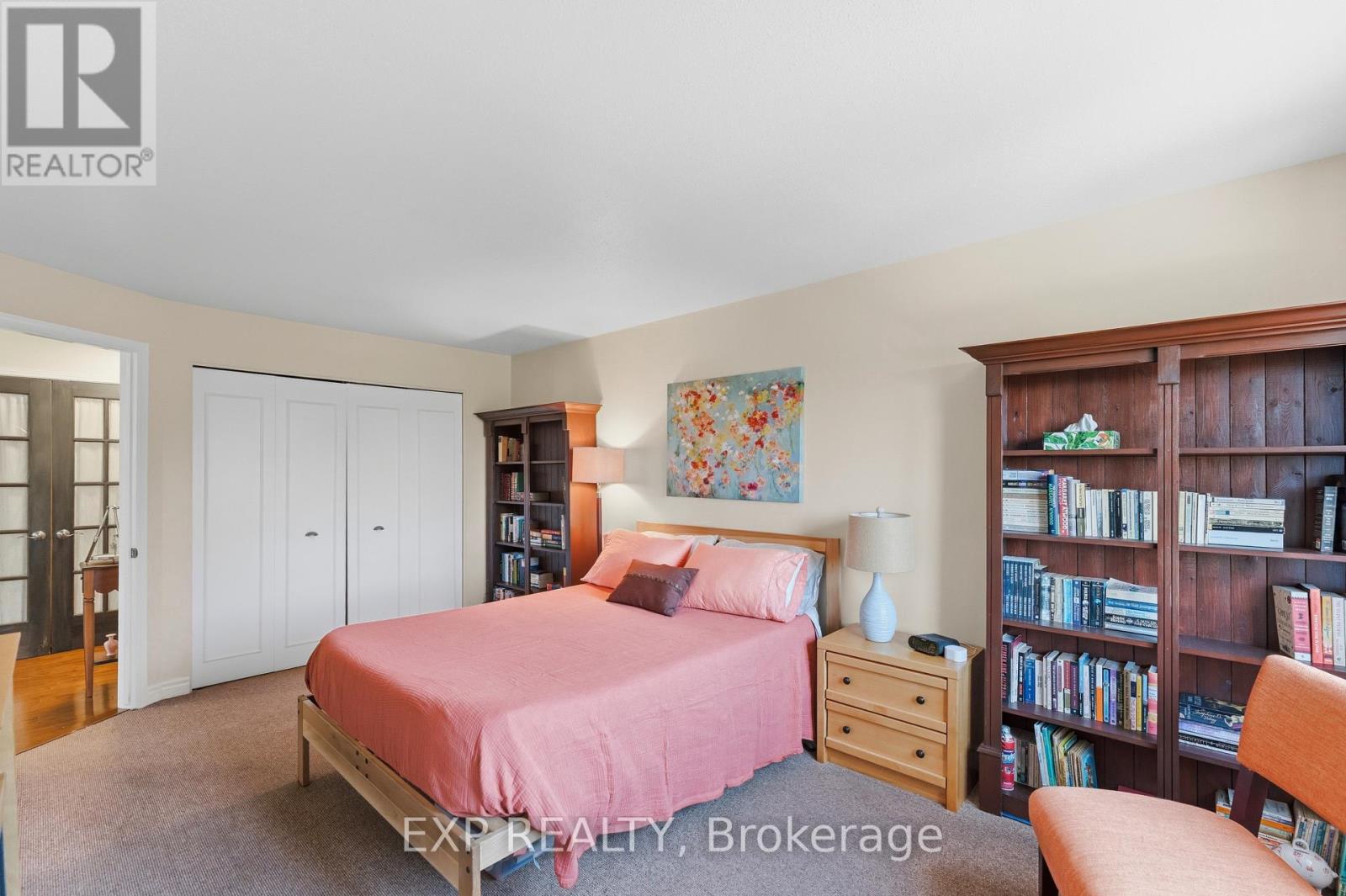 7 - 2 Stonebank Crescent, Ottawa, Ontario K2H 9M1 - Photo 22 - X13253600