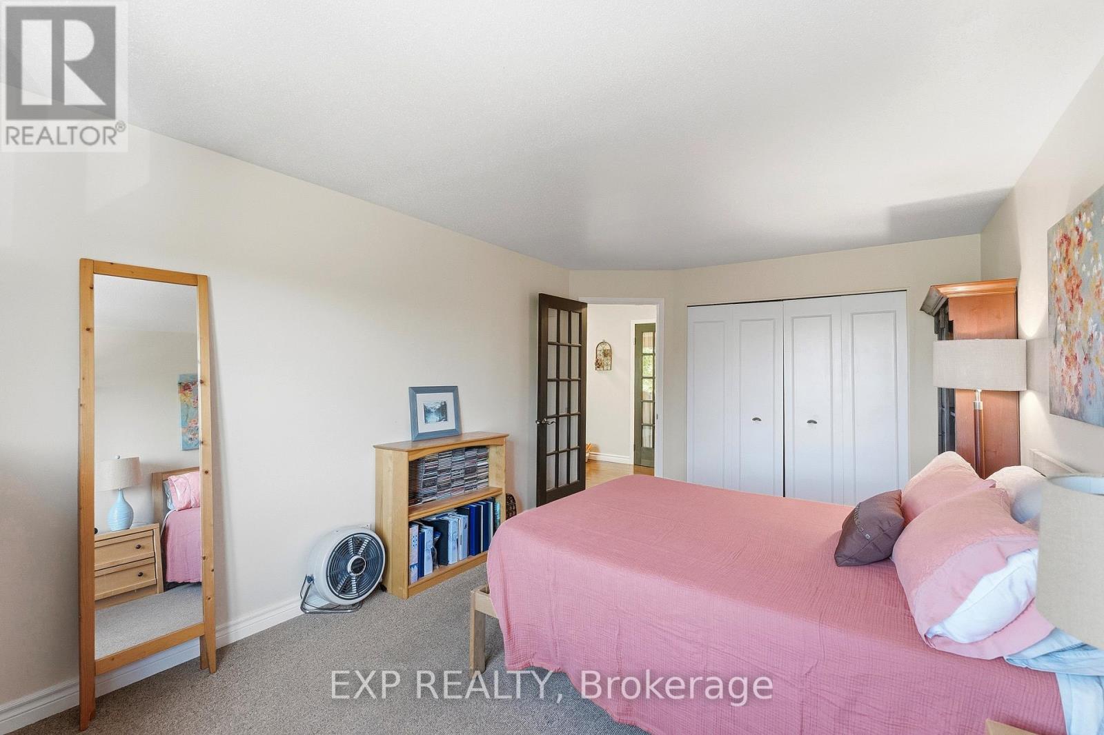 7 - 2 Stonebank Crescent, Ottawa, Ontario K2H 9M1 - Photo 23 - X13253600