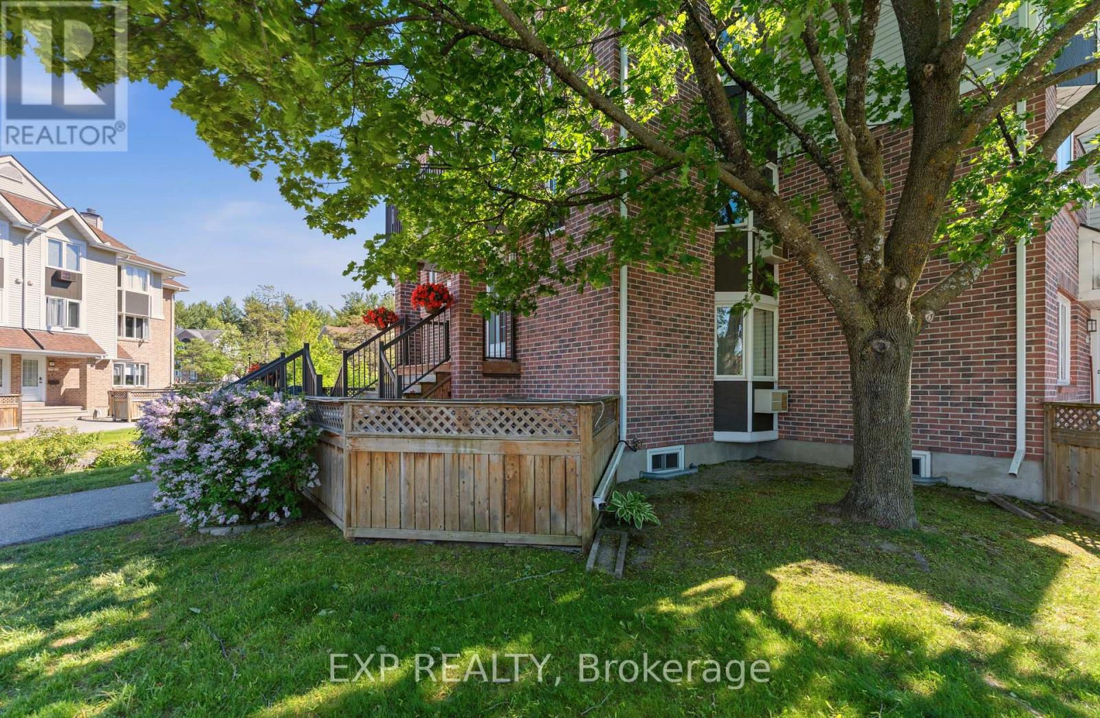 7 - 2 Stonebank Crescent, Ottawa, Ontario K2H 9M1 - Photo 36 - X13253600