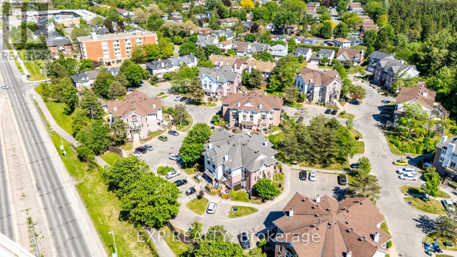 7 - 2 Stonebank Crescent, Ottawa, Ontario K2H 9M1 - Photo 6 - X13253600