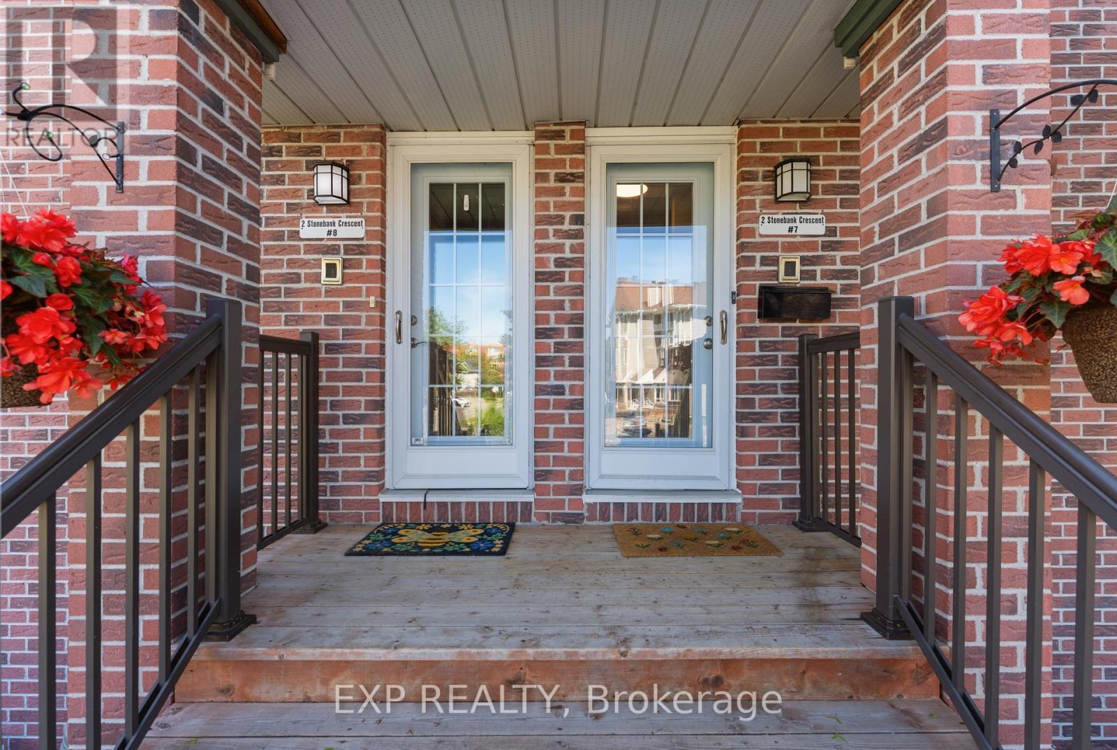 7 - 2 Stonebank Crescent, Ottawa, Ontario K2H 9M1 - Photo 8 - X13253600