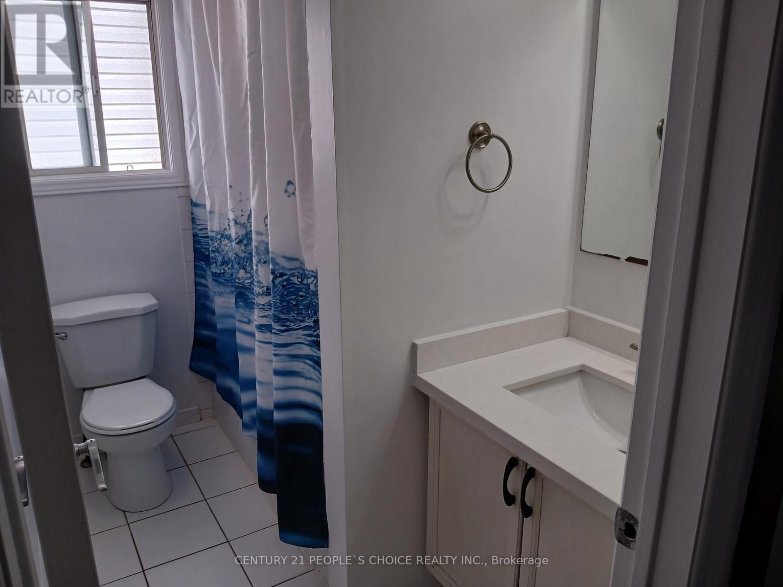 31 Moss Place, Guelph, Ontario  N1G 4V2 - Photo 5 - X12884812