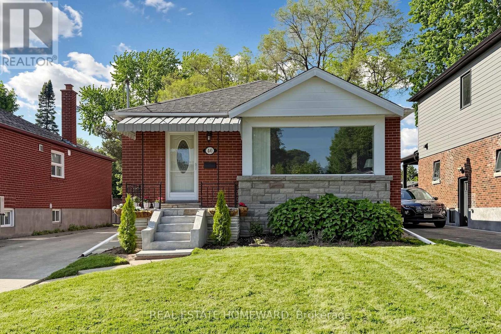 40 DONORA DRIVE, toronto (crescent town), Ontario