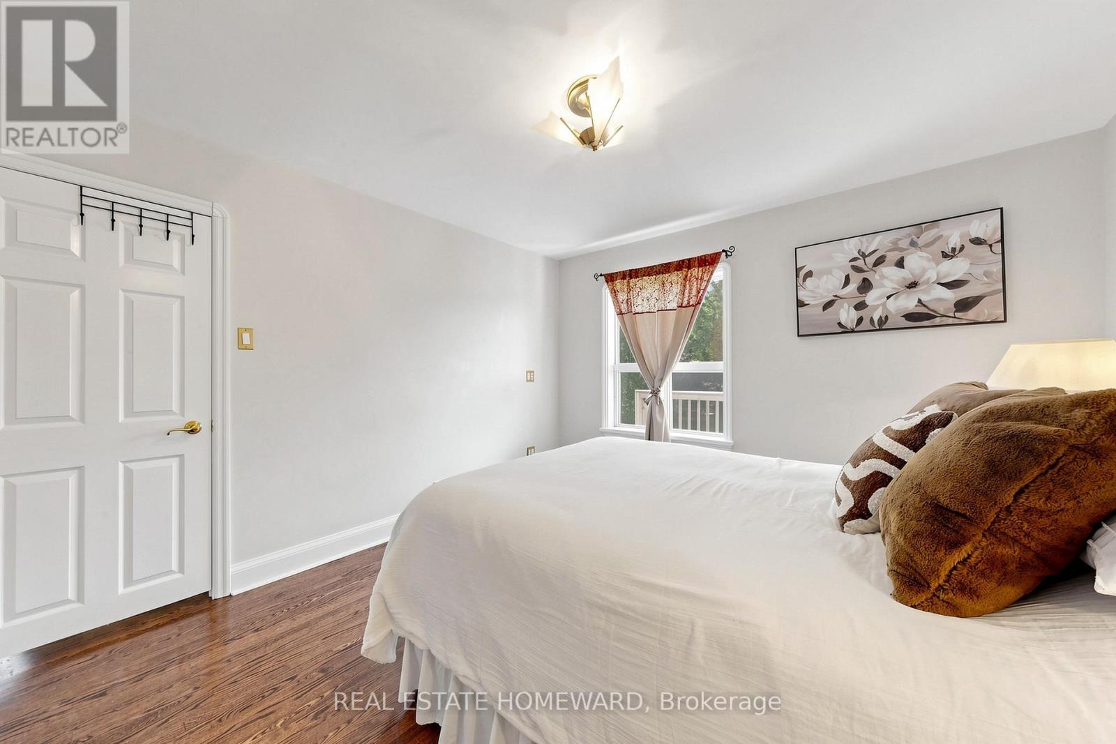 40 Donora Drive, Toronto, Ontario  M4B 1B5 - Photo 14 - E13417910