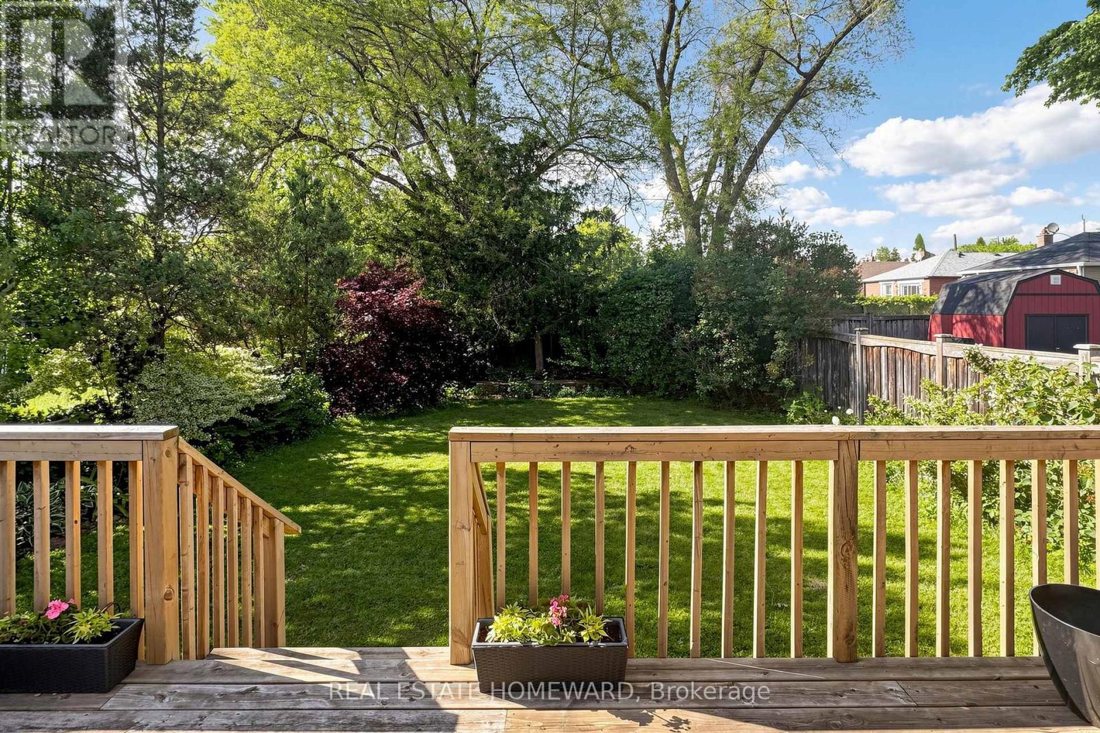 40 Donora Drive, Toronto, Ontario  M4B 1B5 - Photo 24 - E13417910