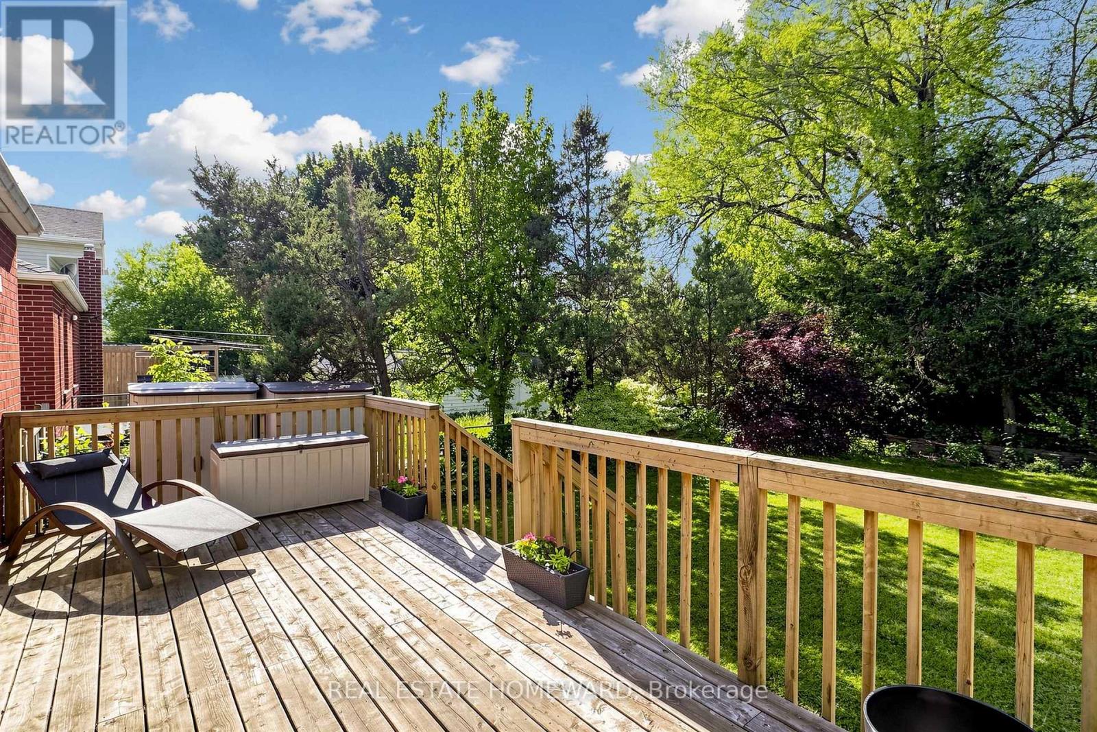 40 Donora Drive, Toronto, Ontario  M4B 1B5 - Photo 28 - E13417910