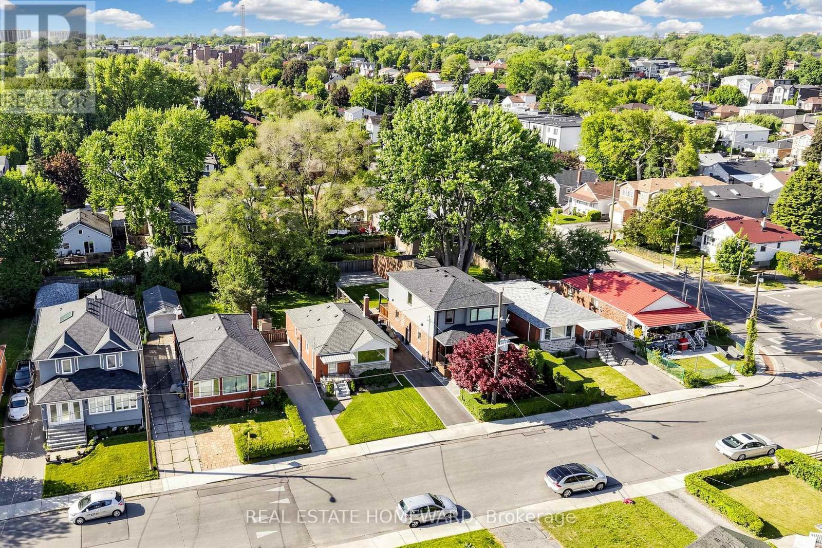 40 Donora Drive, Toronto, Ontario  M4B 1B5 - Photo 30 - E13417910
