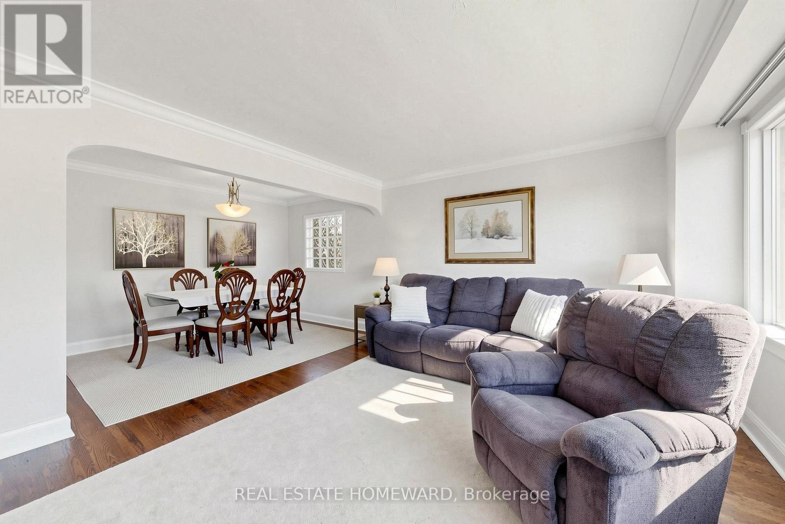 40 Donora Drive, Toronto, Ontario  M4B 1B5 - Photo 9 - E13417910