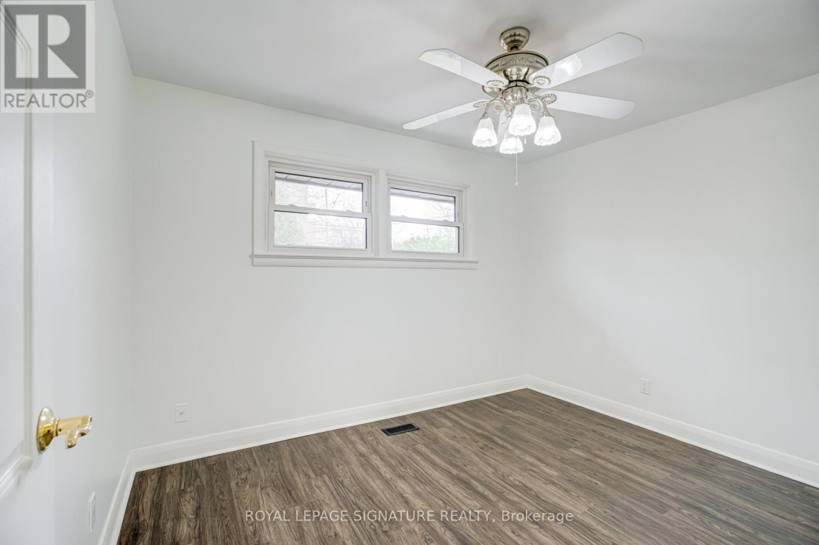 Main - 22 Drury Lane, Barrie (City Centre), Ontario  L4M 3C6 - Photo 11 - S13417930