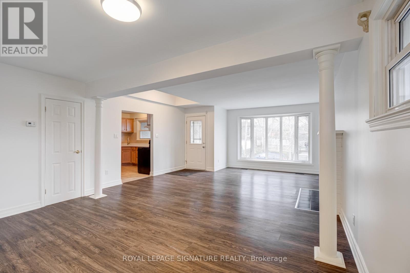 Main - 22 Drury Lane, Barrie (City Centre), Ontario  L4M 3C6 - Photo 3 - S13417930