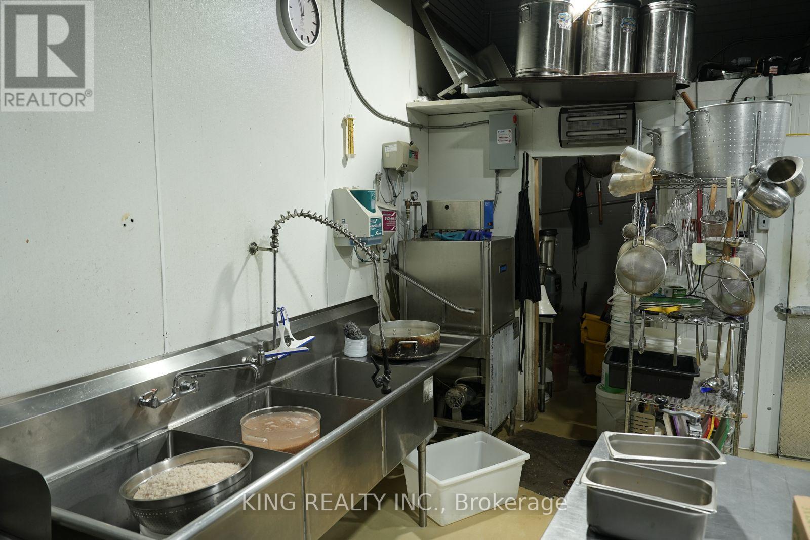 4 - 158 Kennedy Road S, Brampton (Bram West), Ontario  L6W 1E2 - Photo 14 - W13417924