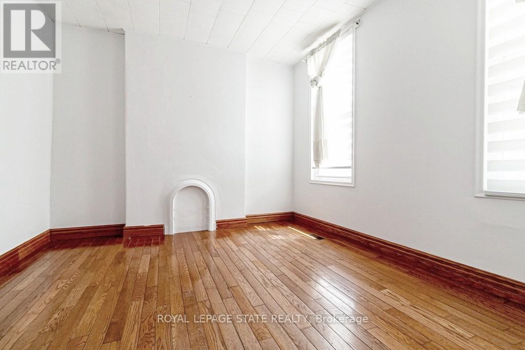 170 Cannon Street W, Hamilton, Ontario  L8R 2C1 - Photo 8 - X13417922
