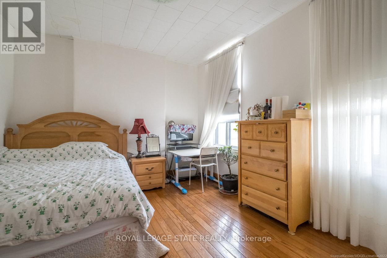 170 Cannon Street W, Hamilton, Ontario  L8R 2C1 - Photo 9 - X13417922