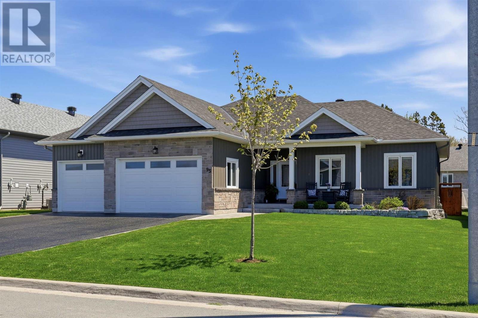 95 Chatfield DR, Sault Ste. Marie, Ontario