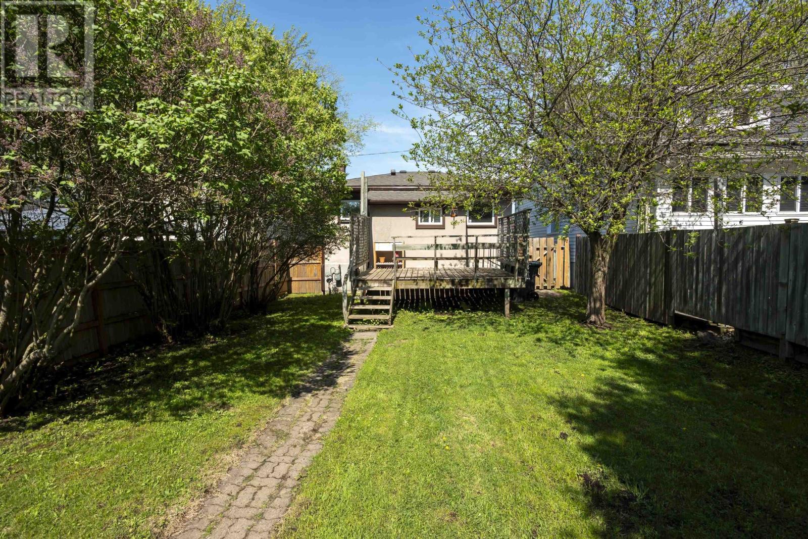 89 Algonquin Ave S, Thunder Bay, Ontario  P7B 4S7 - Photo 3 - TB2601402