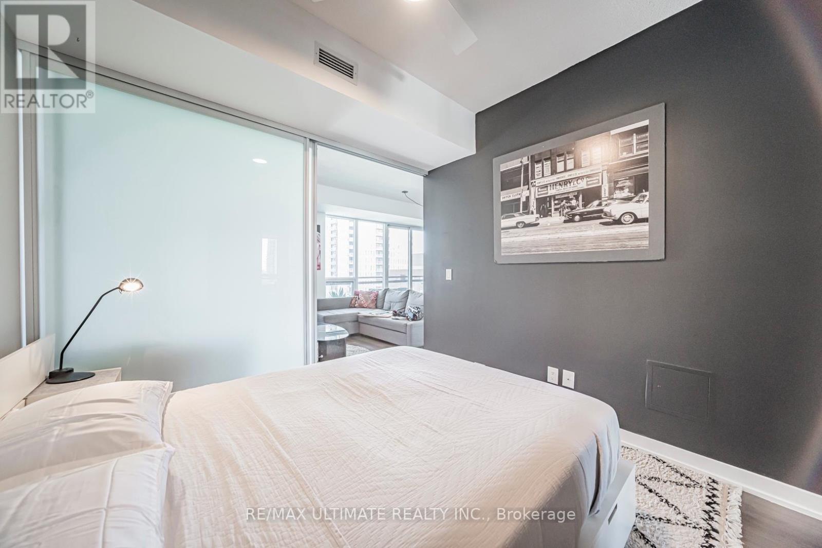 901 - 225 Sackville Street, Toronto, Ontario  M5A 0B9 - Photo 22 - C13417954