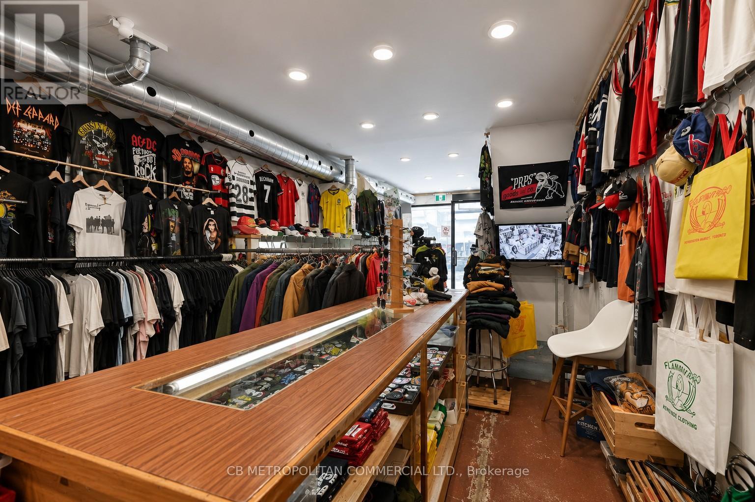 193 1/2 Baldwin Street, Toronto, Ontario  M5T 1M1 - Photo 7 - C13417960