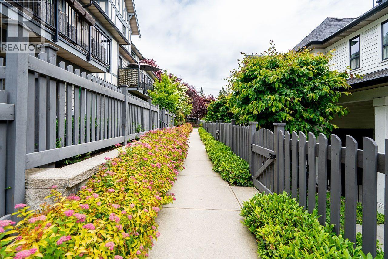 78 3500 Burke Village Promenade, Coquitlam, British Columbia  V3E 0N2 - Photo 4 - R3133804