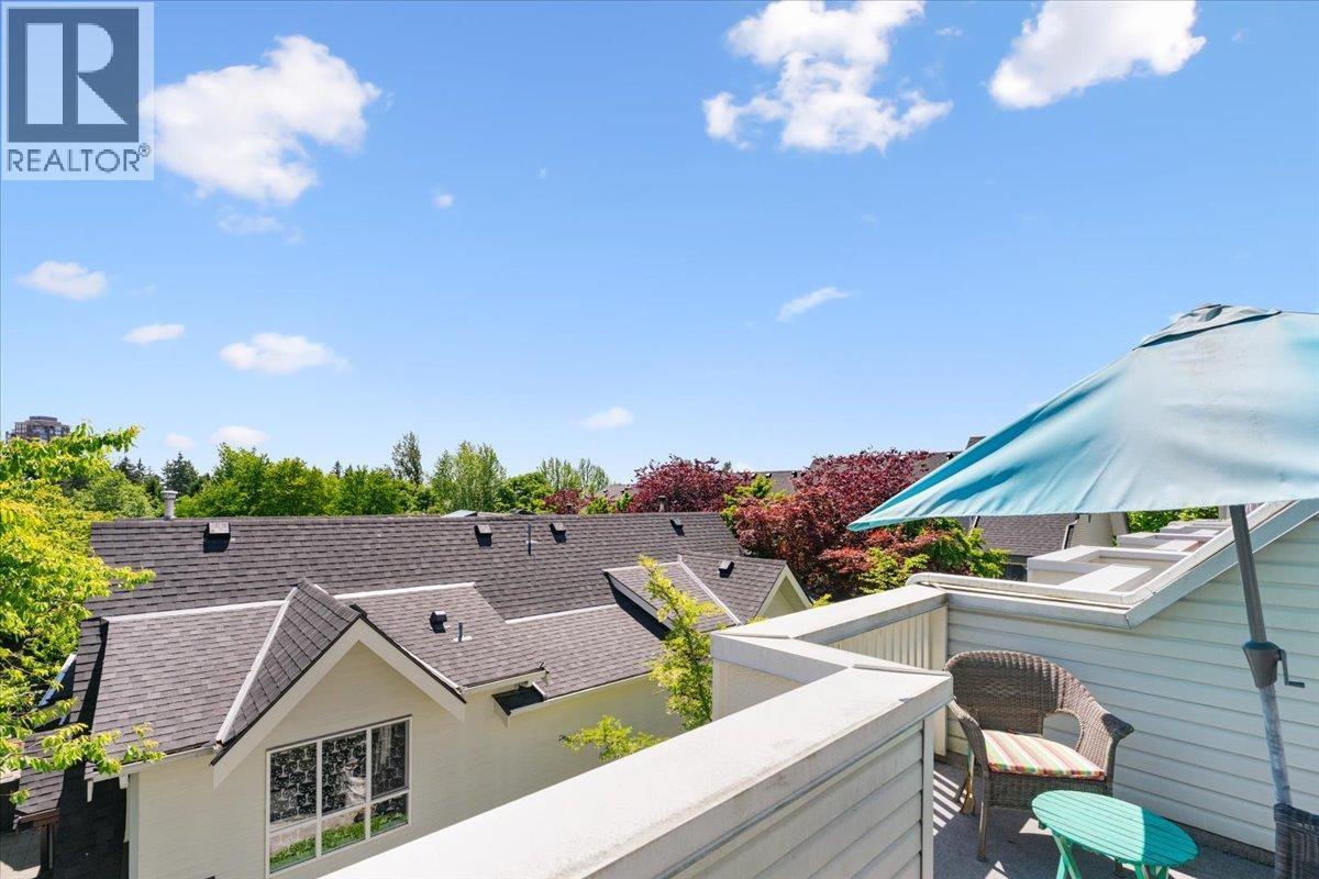 6878 Village Grn, Burnaby, British Columbia  V5E 4K9 - Photo 16 - R3133561