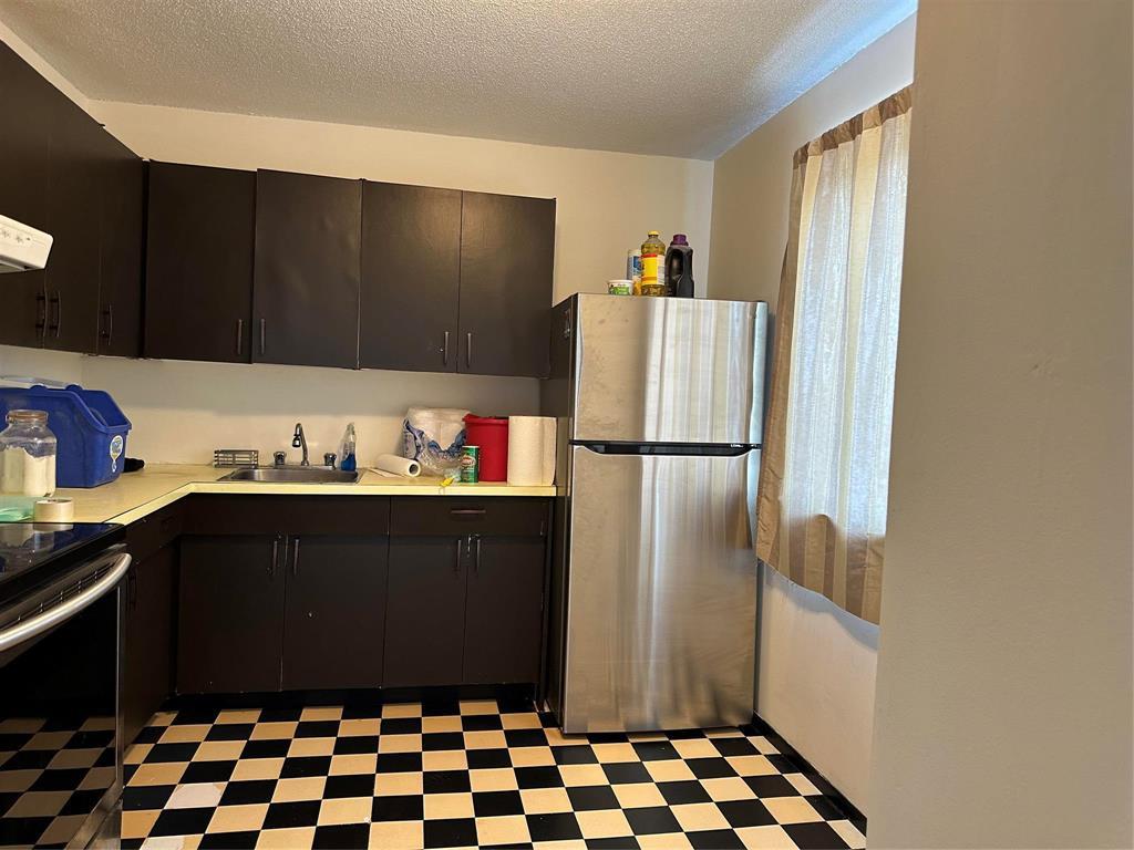 803 230 Roslyn Road, Winnipeg, Manitoba R3L 0H1 - Photo 2 - 202613106