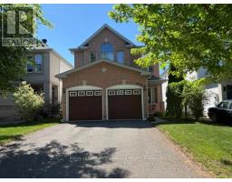 2202 CLENDENAN CRESCENT, Ottawa, Ontario