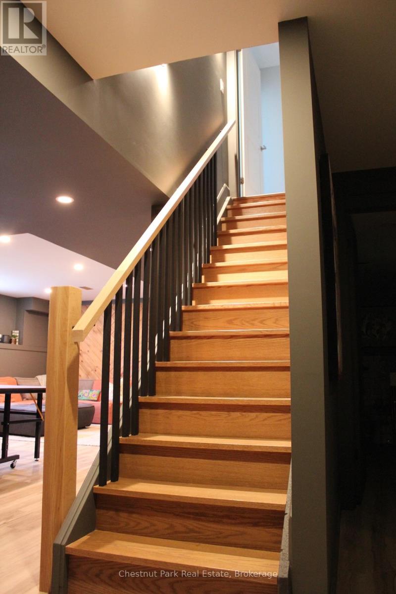 22 Kennedy Avenue, Collingwood, Ontario  L9Y 0Z5 - Photo 26 - S12965114