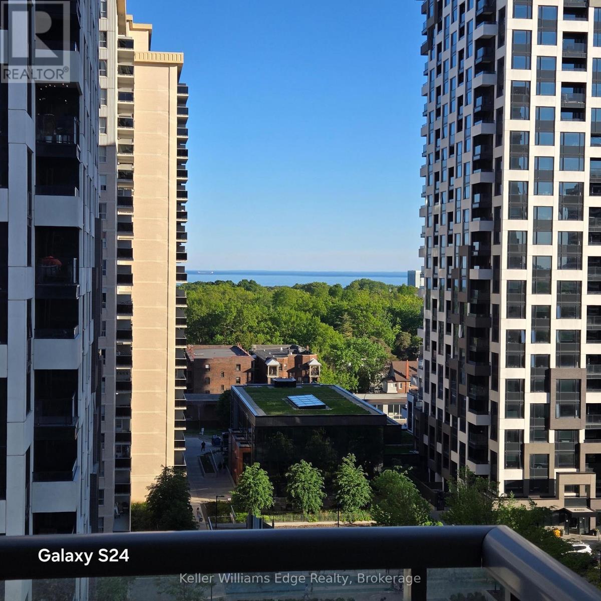 1007 - 70 High Park Avenue, Toronto, Ontario  M6P 1A1 - Photo 4 - W13417136