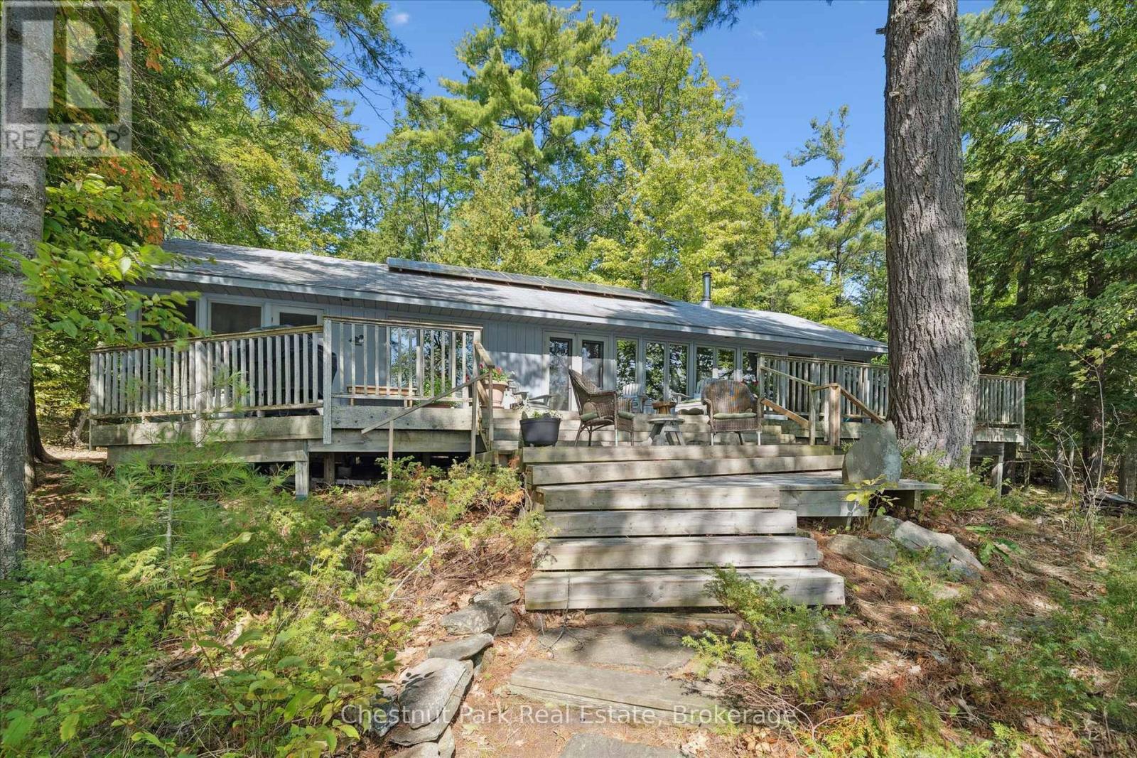 982 Browning Island, Bracebridge, Ontario  P1L 1X2 - Photo 8 - X13417978